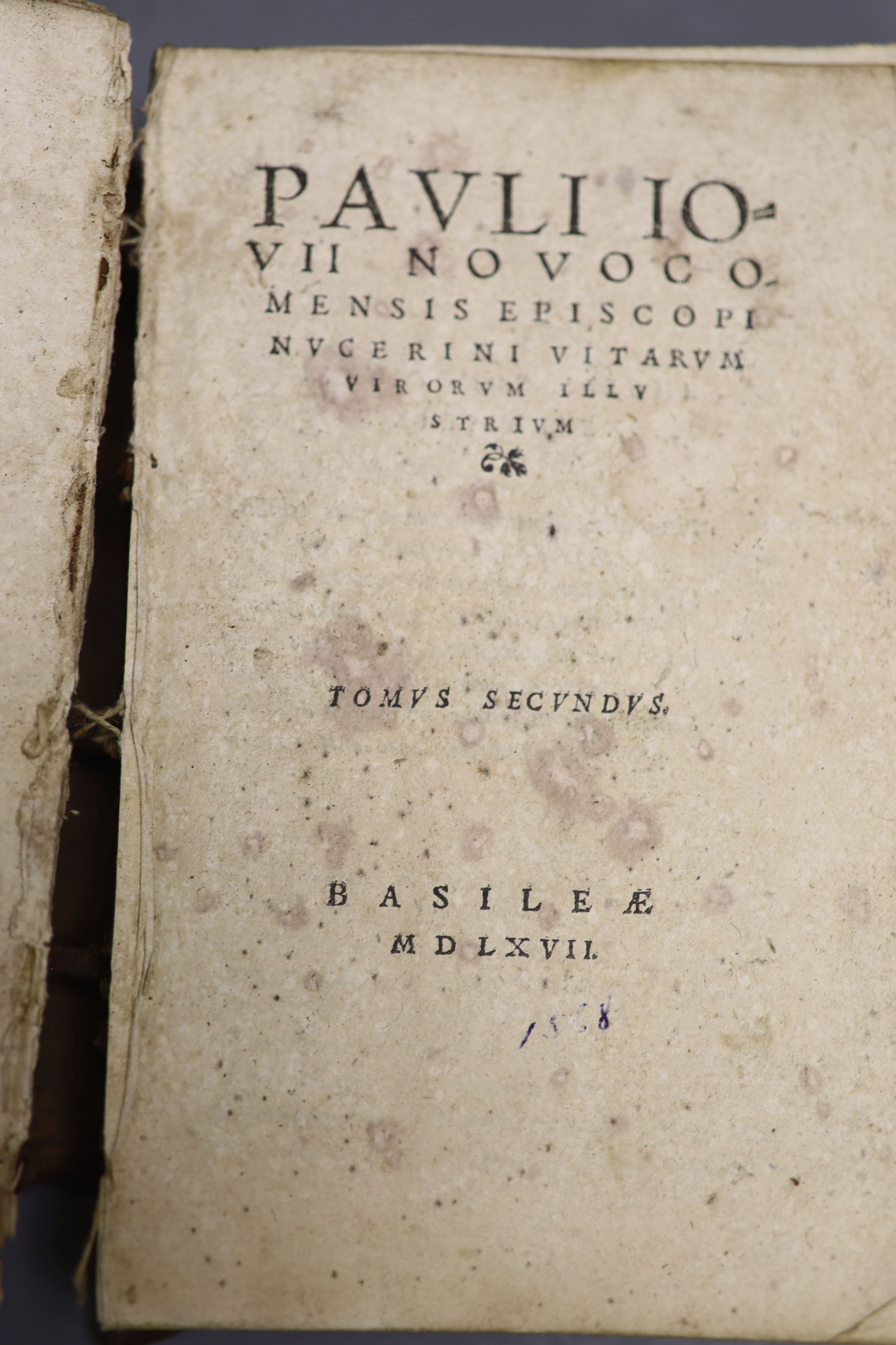 Paolo Giovio; Ludovico Ariosto; Angelo Constanzo; Gabriello Faerno, 16th century book. Publisher, Basel Basel Petri, Heinrich aus Basel und Perna, Peter 1567
